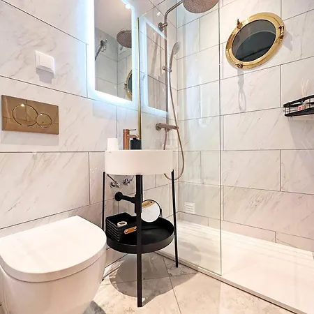 בית נופש Luxury House - Casa Do Farol By Becherish *